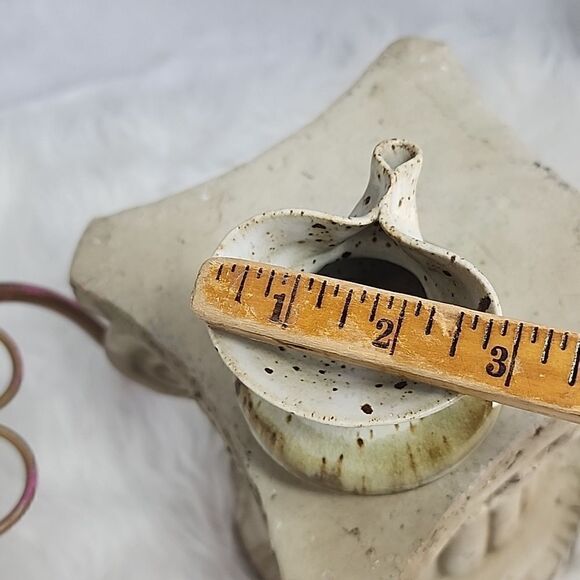 Pinched Speckled Pottery Vase - Picture 7 of 9